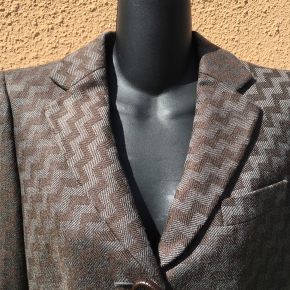 Giorgio Armani Women’s Blazer - Picture 3 of 7